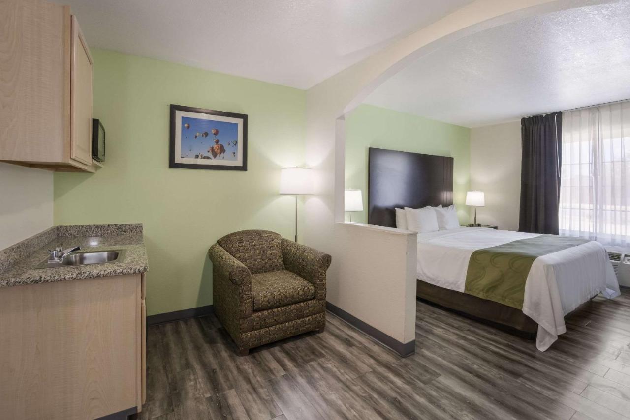 Quality Inn & Suites Clayton, Nm Kültér fotó